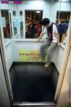 /album/krasne-umeni/amazingly-painted-floor-elevator-erstaunlicherweise-gemalt-etage-mit-aufzug-etage-avec-ascenseur-etonnamment-peint-uzasne-namalovana-podlaha-vytahu-jpg/